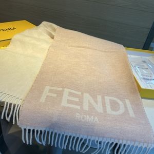 𝐅𝐞𝐧𝐝𝐢 Big F presbyopic gradient double-sided scarf